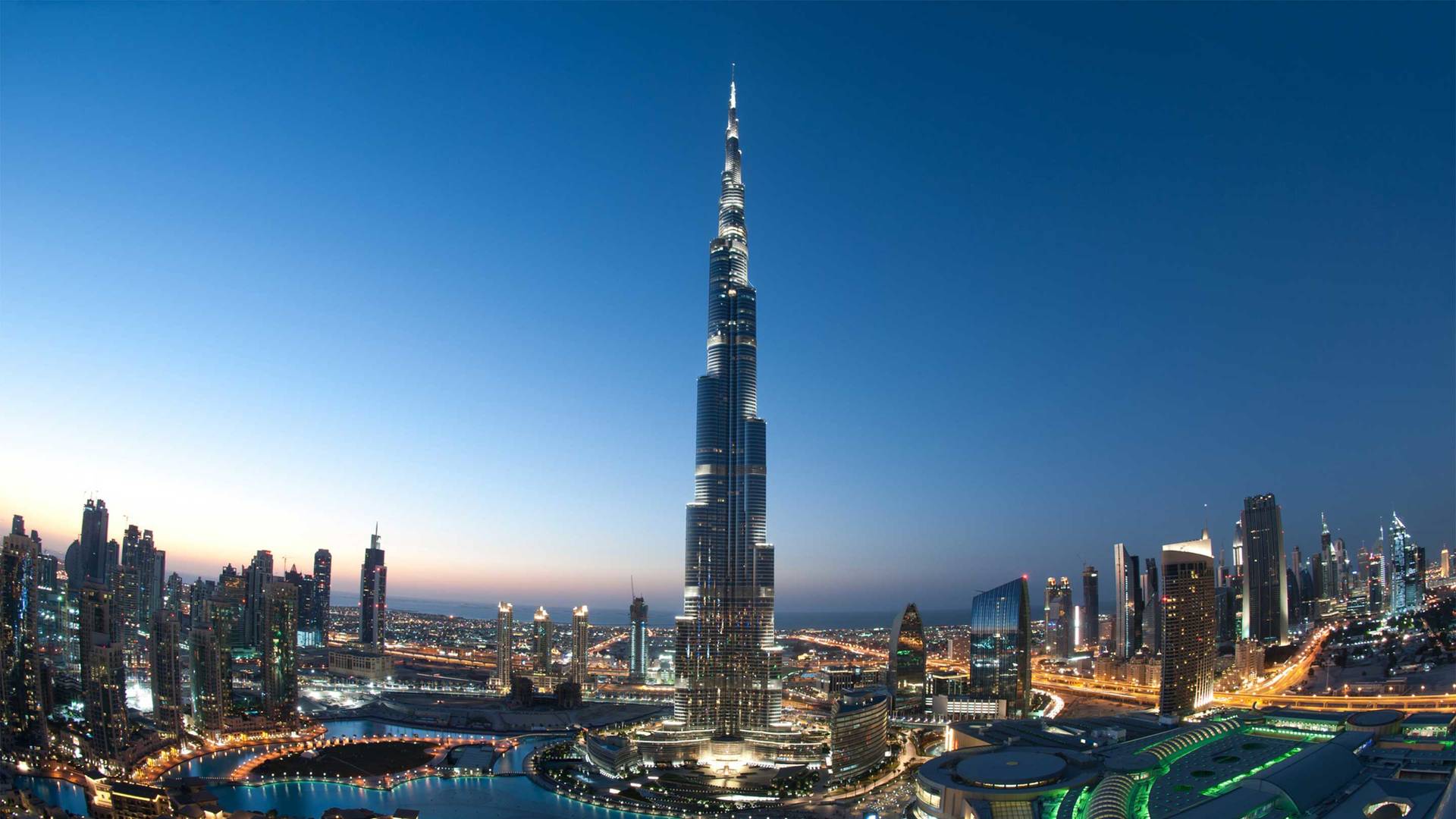 16-9_Burj Khalifa city-of-dubai