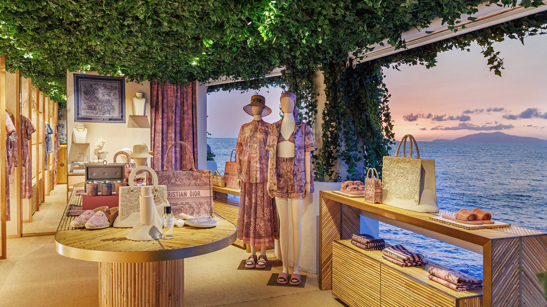 Pop up Dior boutique at Capri Palace Jumeirah