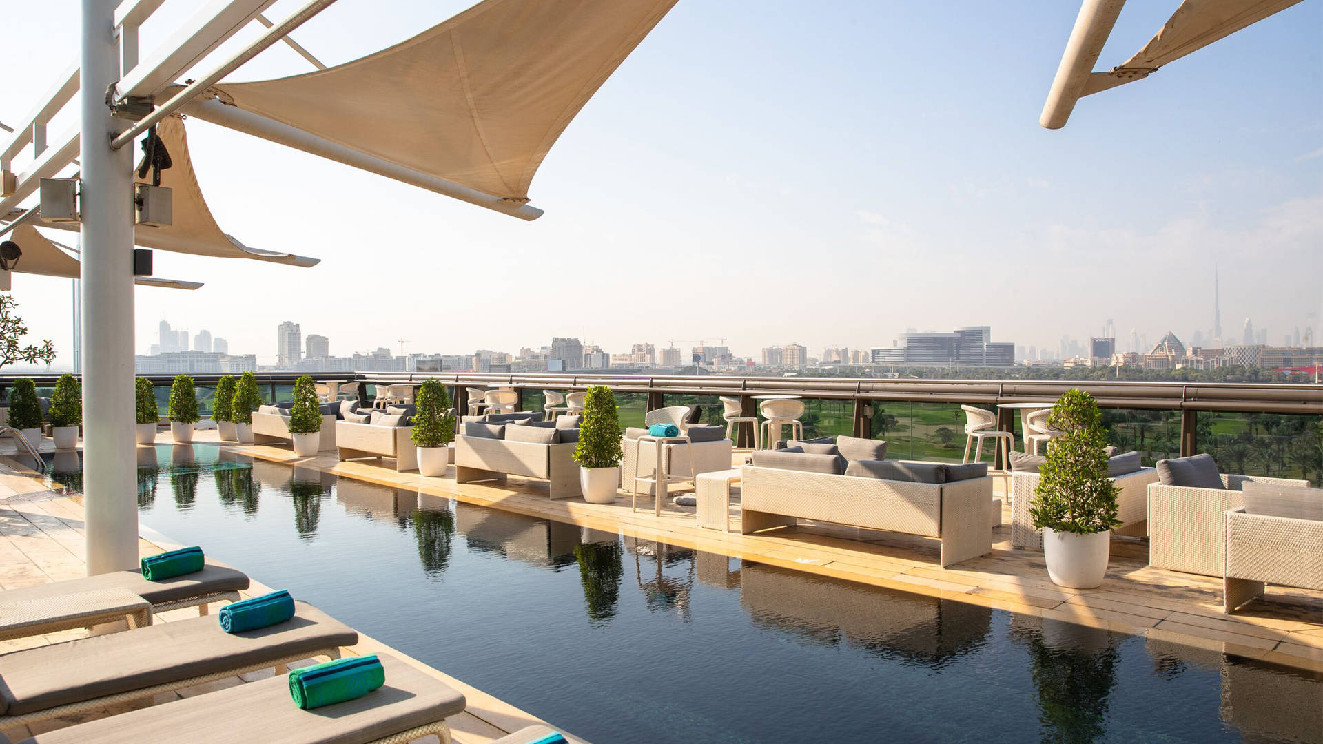 Rooftop swimming pool at Jumeirah Creekside Hotel in Dubai