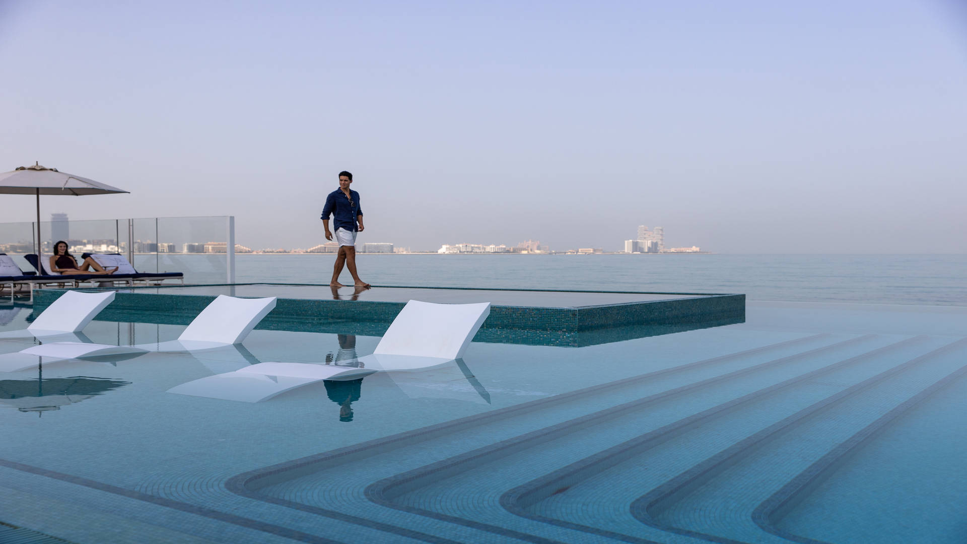 Infinity pool at Burj Al Arab 