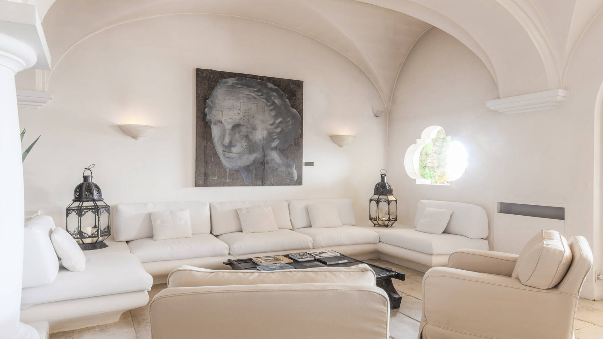 Artisti Lounge at Capri Palace Jumeirah