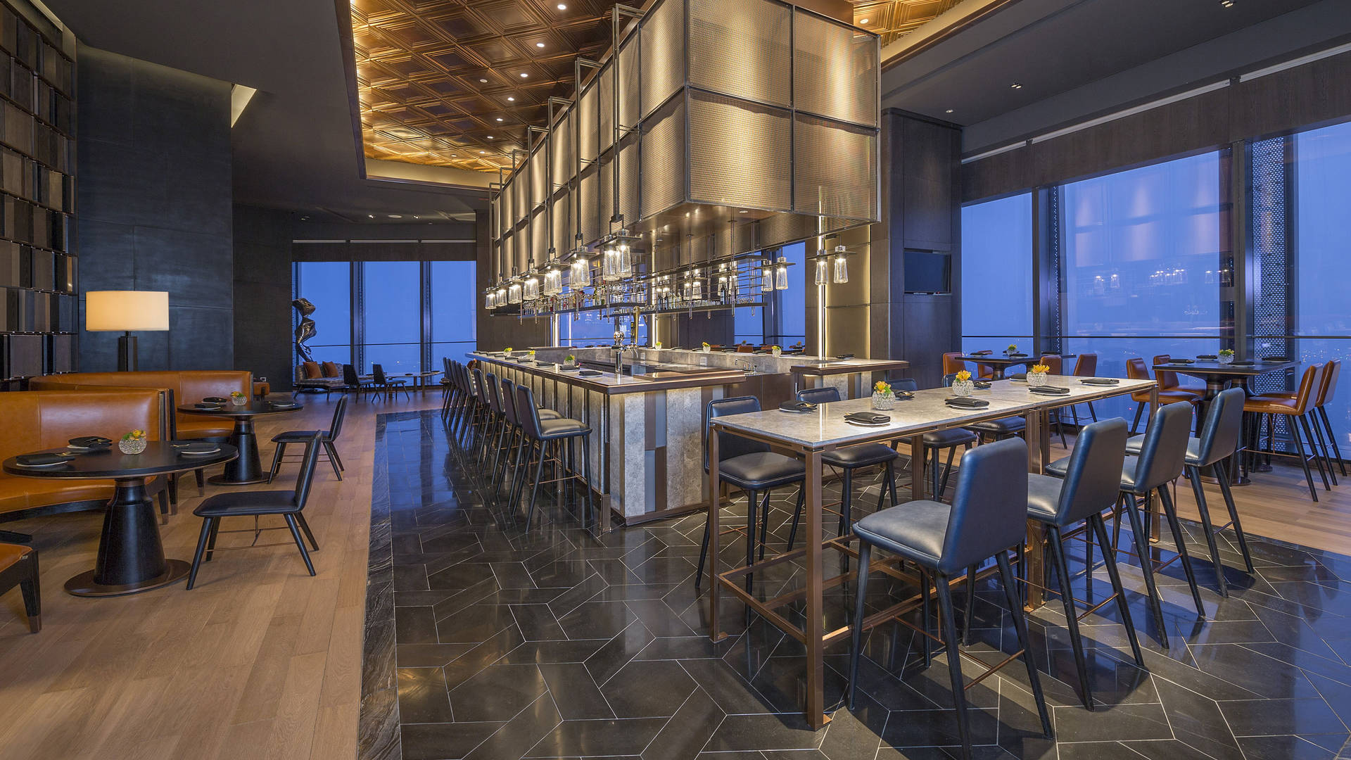 Zhuo Xian Seafood Bar with central bar and views