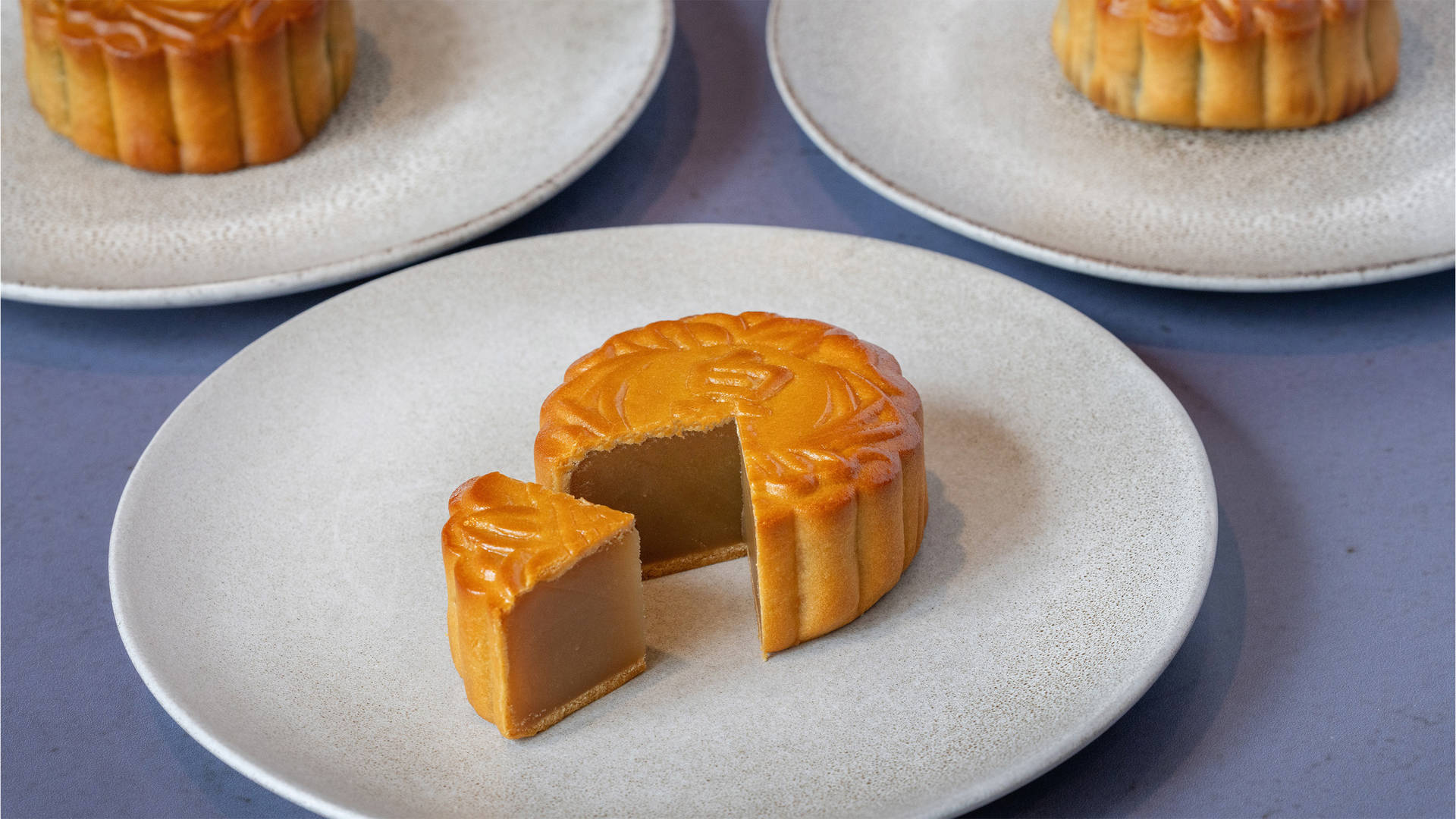 Image of traditional moon cake 