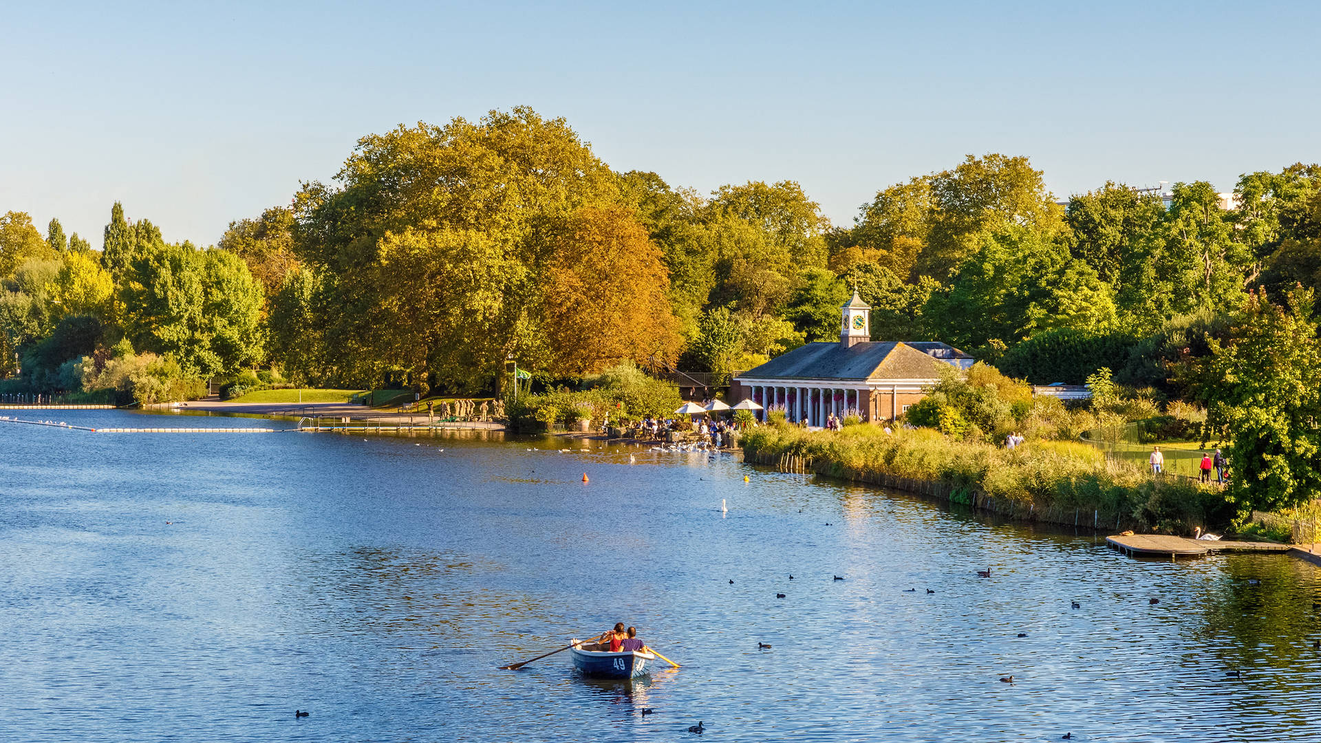 Beautiful fall colours at Hyde Park's Serpentine lake in London