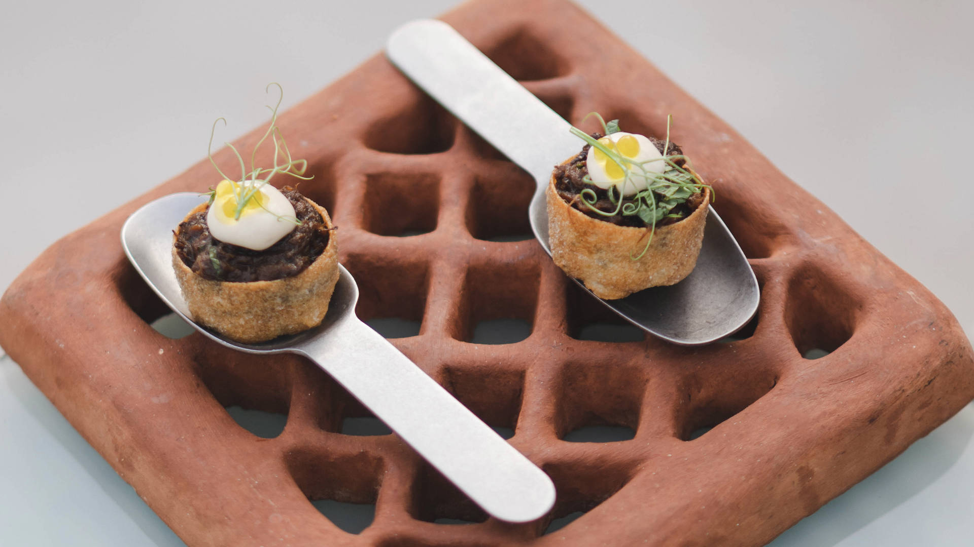 CONTENT Spoons truffle dish