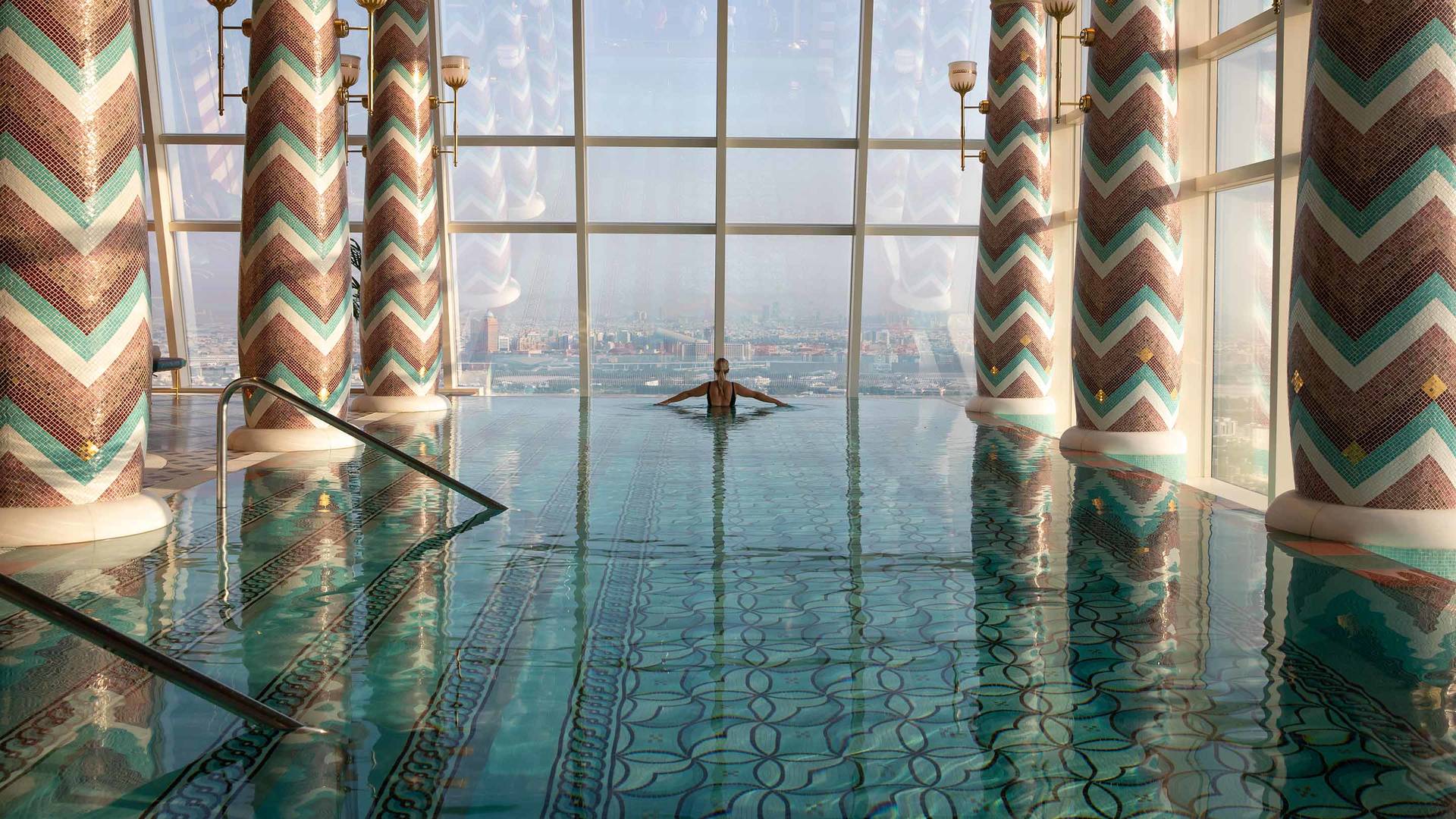 برج العرب جميرا، حمام السباحة 3 بمنتجع تاليس سبا الصحي_‎6-4