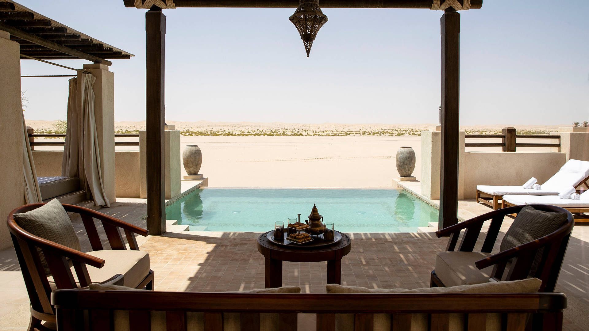 إطلالة على حمام السباحة من فيلا بغرفة نوم واحدة في منتجع وسبا جميرا الوثبة الصحراوي