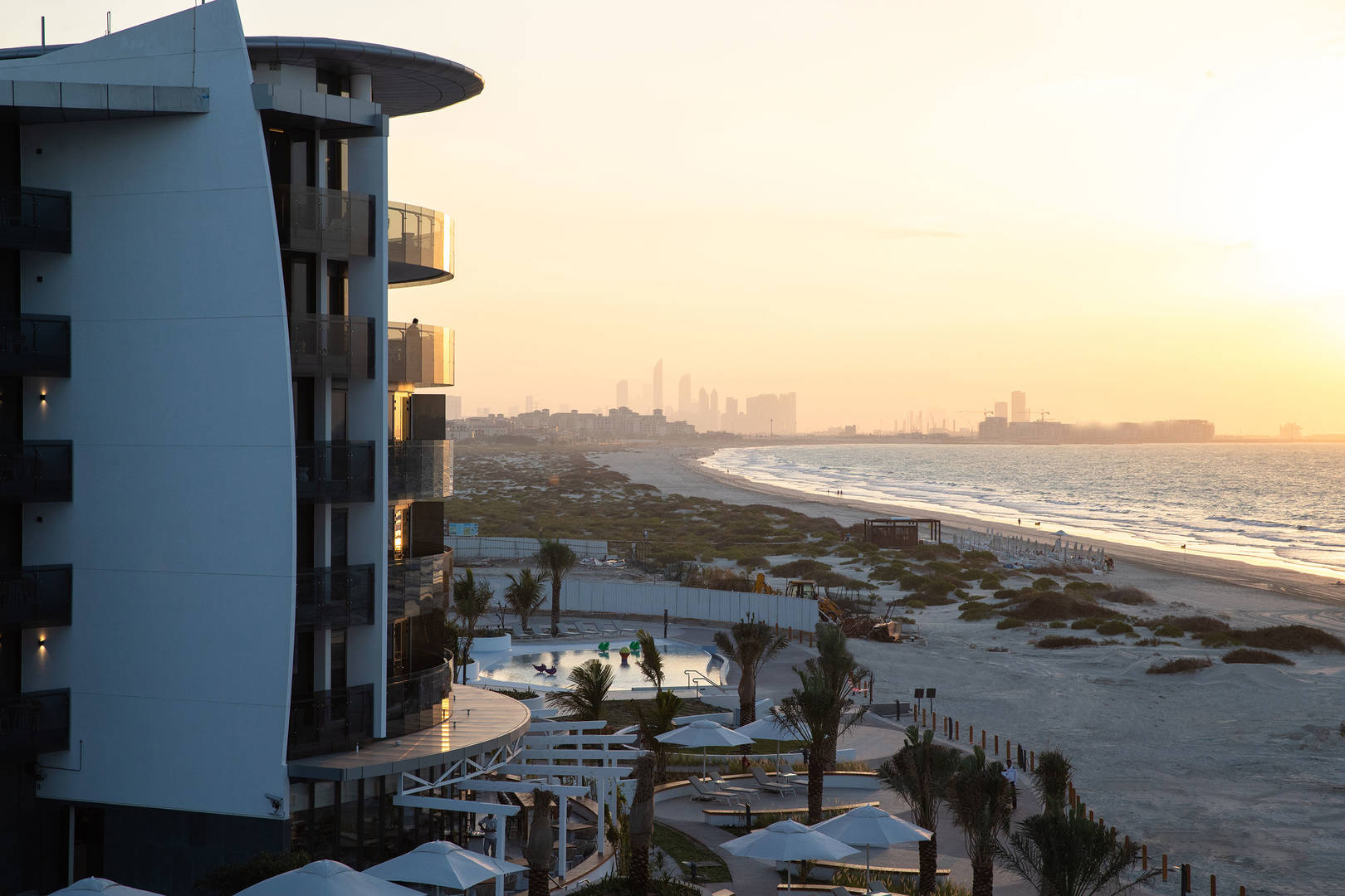 Vista de la playa en Jumeirah Saadiyat Island Resort