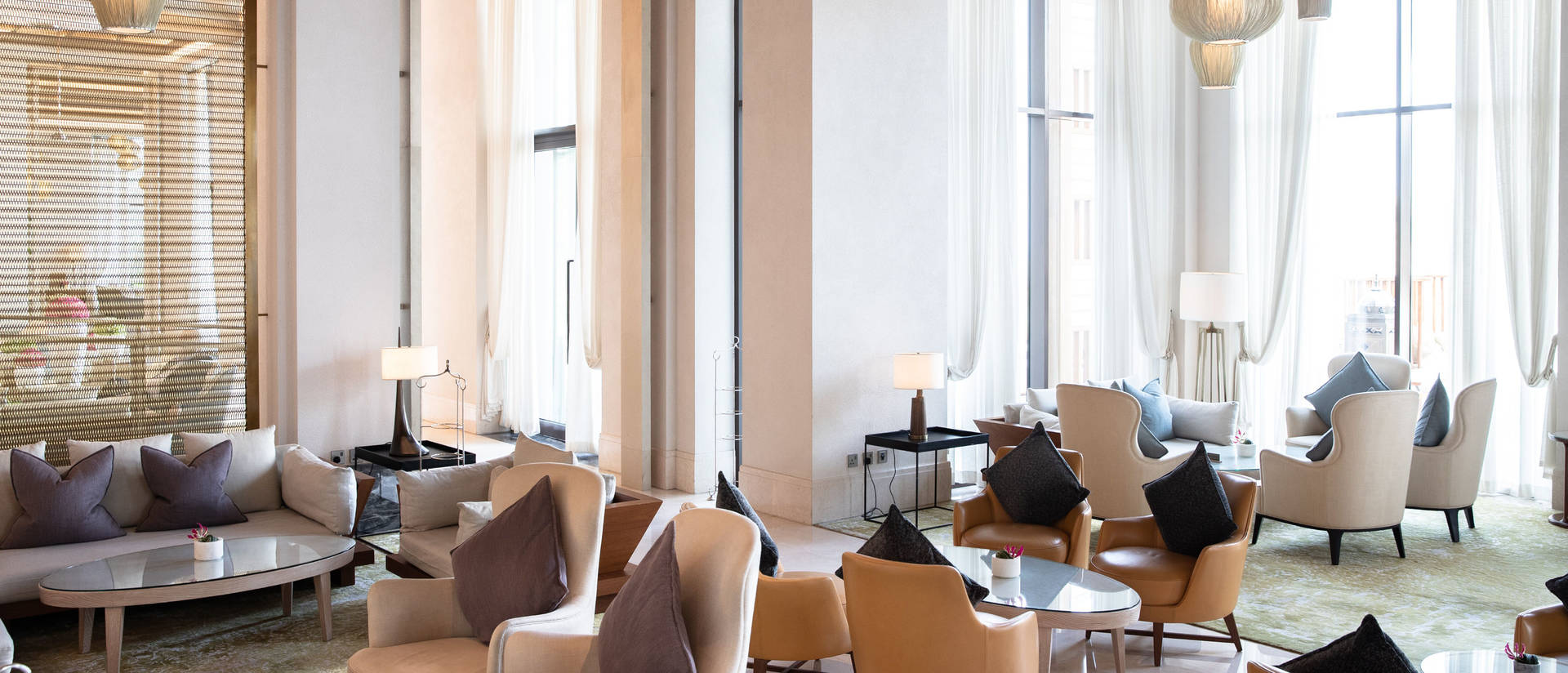 Al Mandhar Lounge | Afternoon Tea Lounge at Jumeirah Al Naseem, Dubai