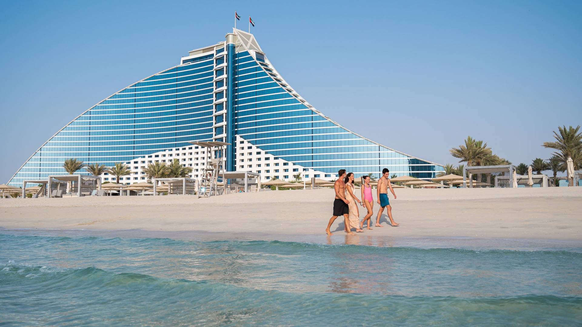 Jumeirah Beach Hotel | Family Beach Resort Dubai | Jumeirah