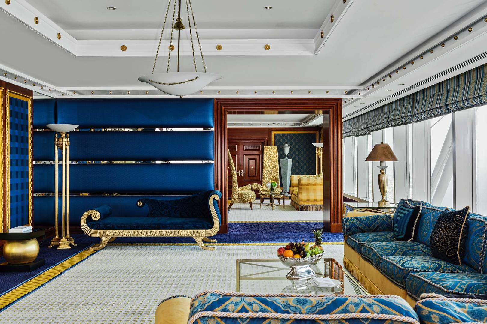 Картинки по запросу шикарные отели Burj al arab, Hotel, Contemporary rug