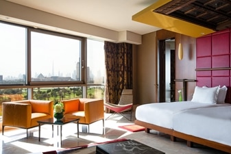 Premier-Room-Jumeirah-Creekside-Hotel