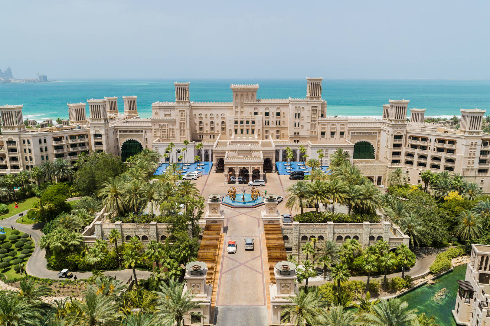 Jumeirah Al Qasr | Luxury Resort Dubai | Jumeirah