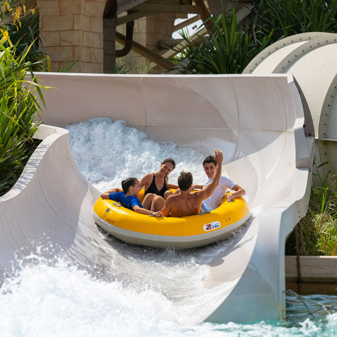 Wild Wadi Waterpark - Burj Surj - Western Family - Track-out Angle
