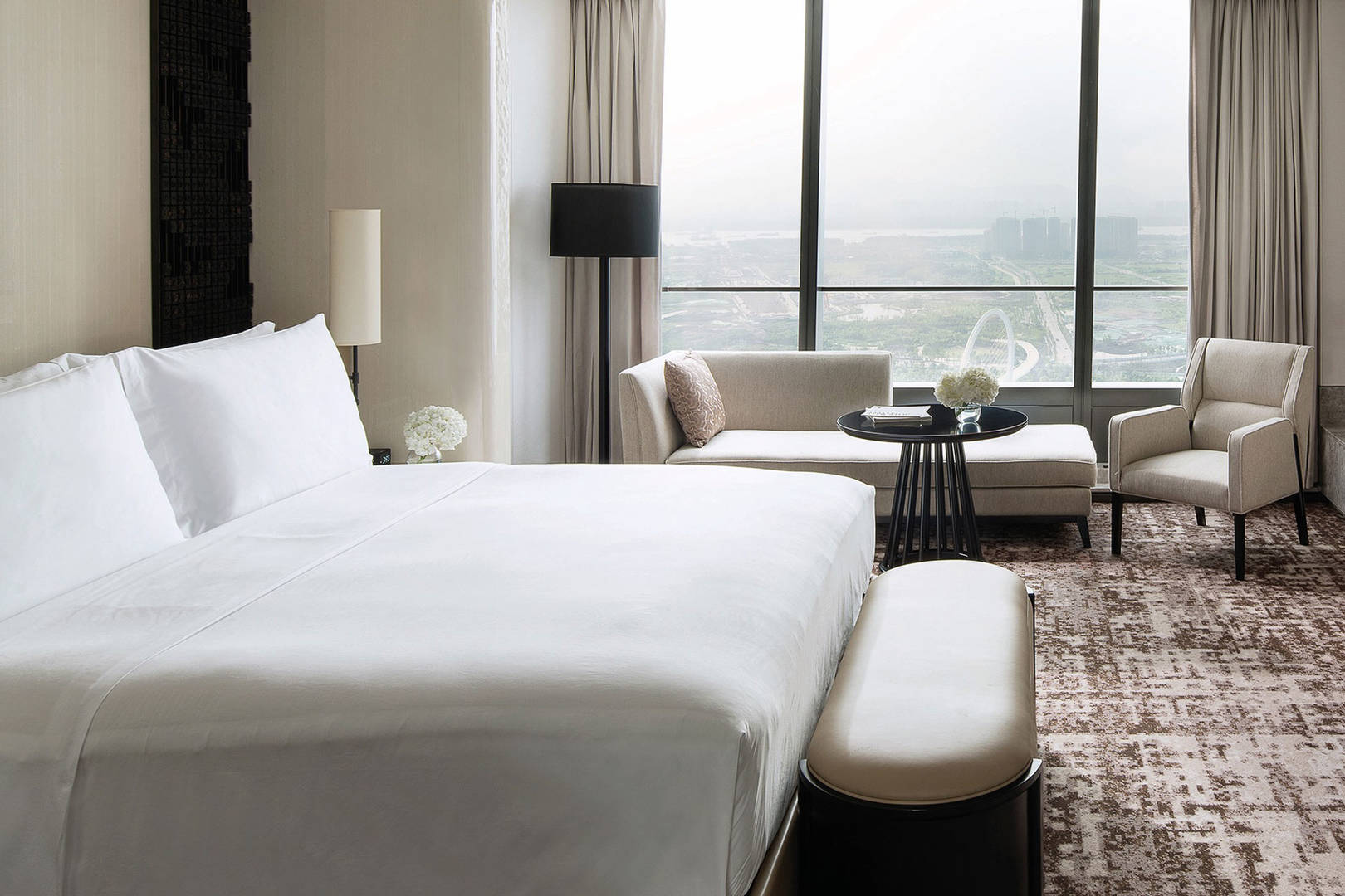 Rooms and Suites at Jumeirah Nanjing | Jumeirah