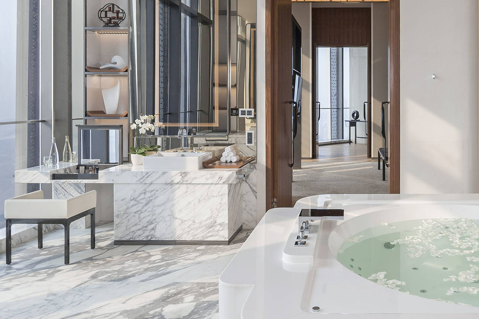 Rooms and Suites at Jumeirah Nanjing | Jumeirah