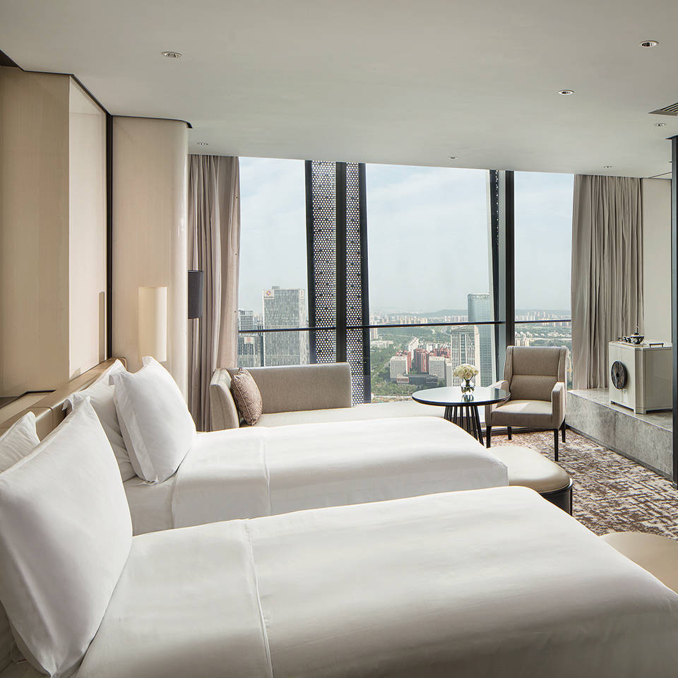 Jumeirah Nanjing Deluxe Twin Room with City View