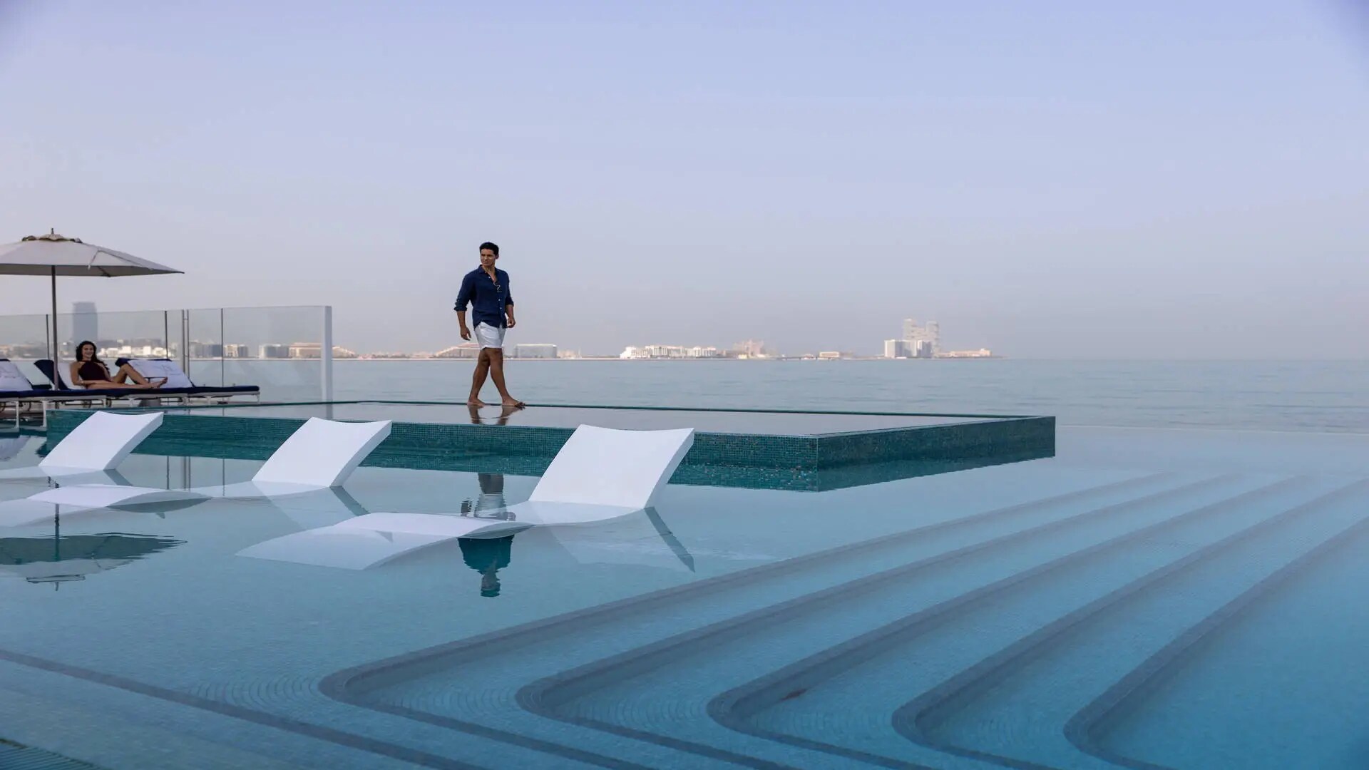 Infinity pool at Burj Al Arab 