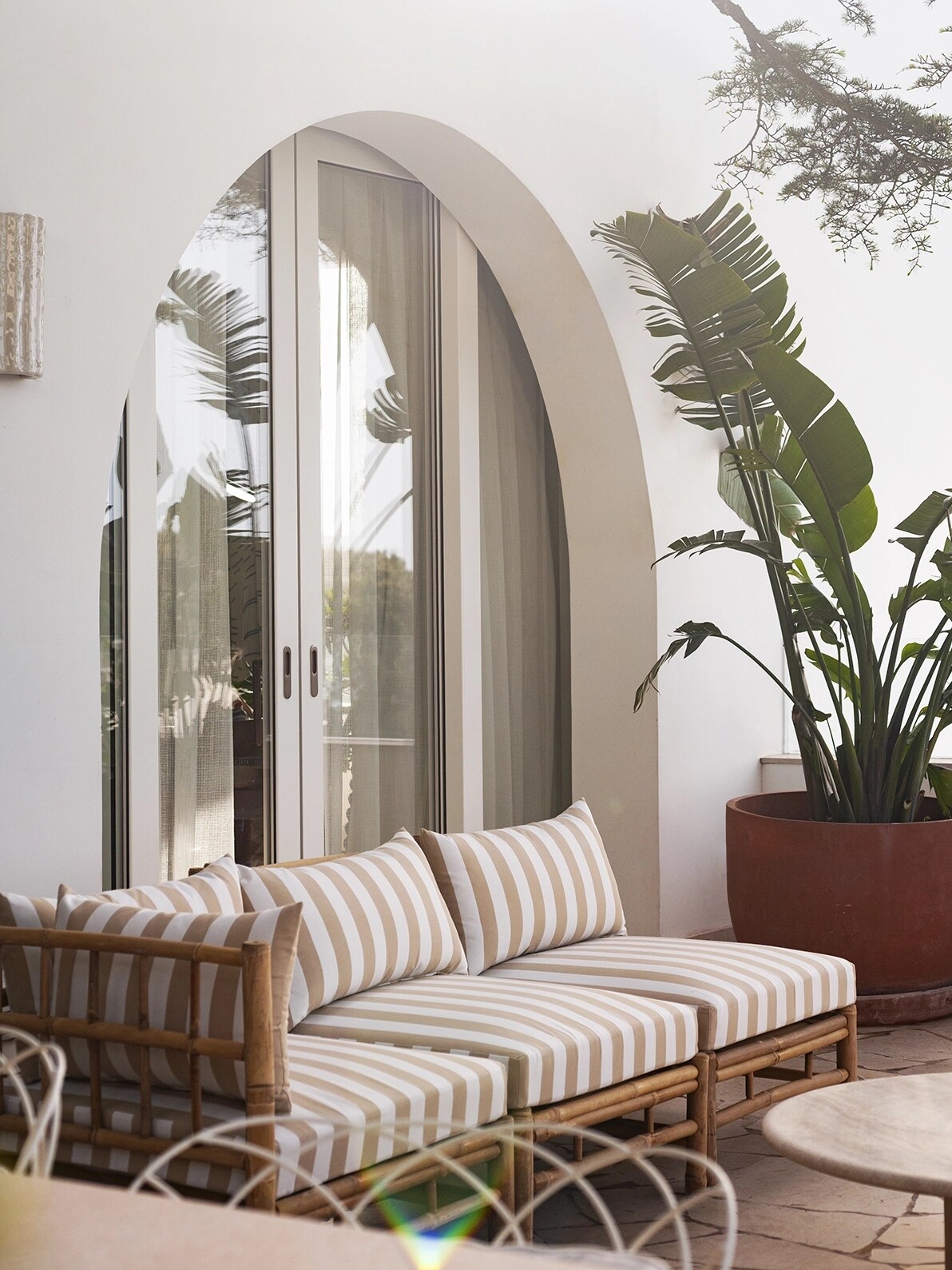 Jumeirah Capri Palace_Deluxe Suite Terrace Pool Side_terrace