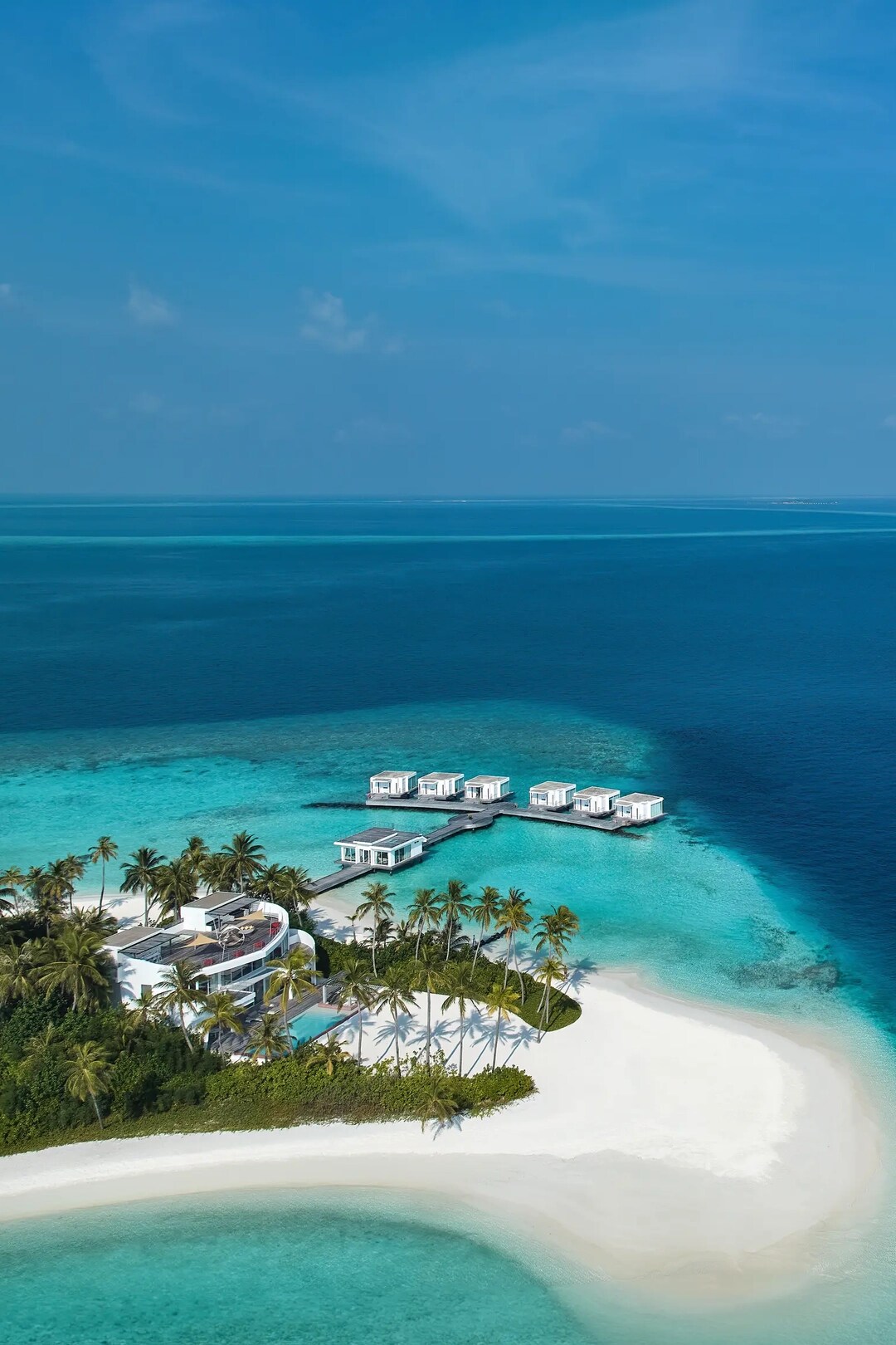 Jumeirah Maldives Olhahali Island -  Aerial with Catarmaran 2