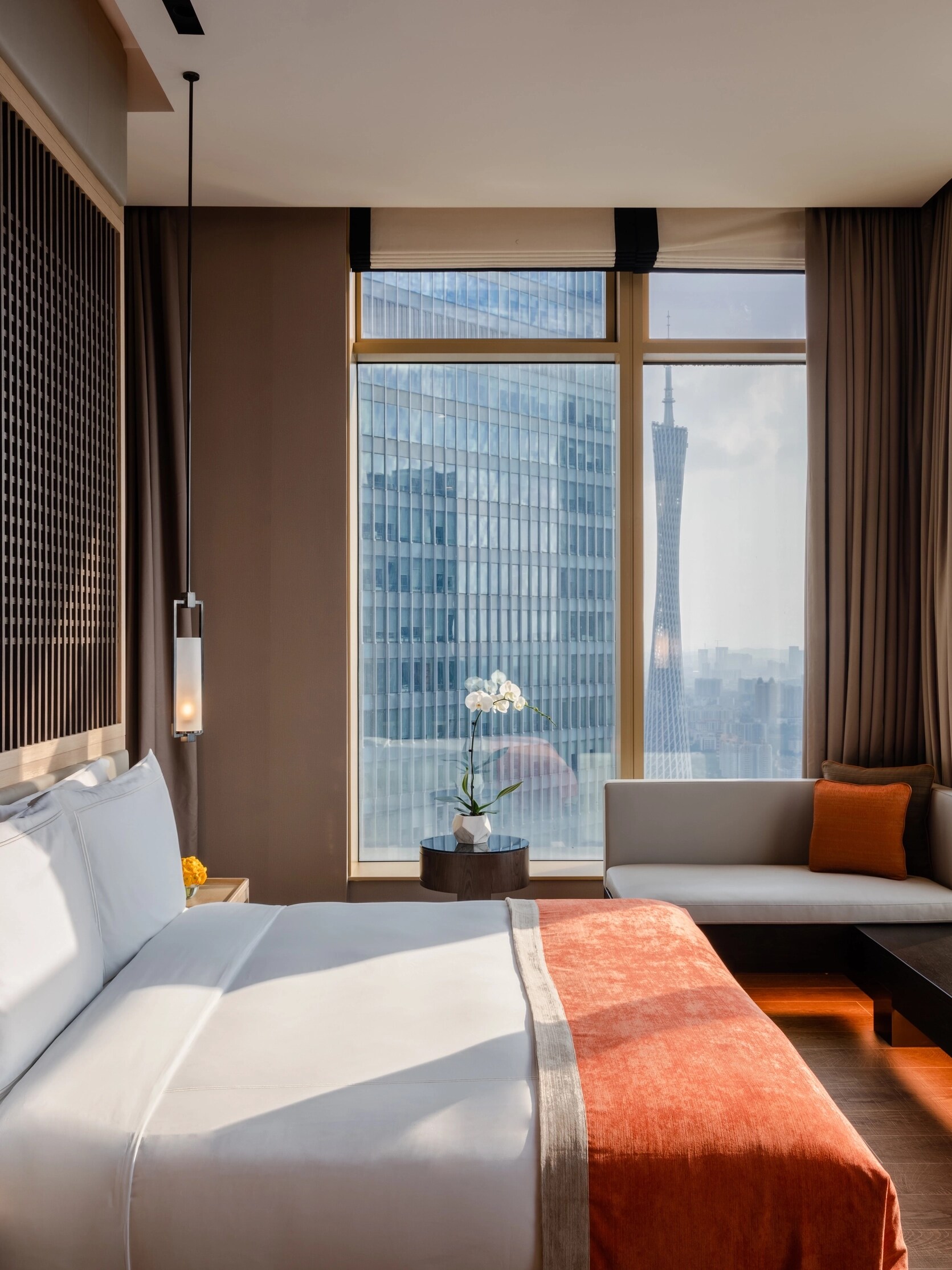 Jumeirah Guangzhou - Premier Suite view 3 - Rooms
