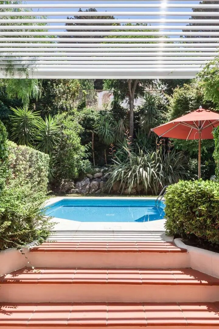 CPJ ROOM DETAIL GALLERY 5 DELUXE WITH PRIVATE POOL GARDEN