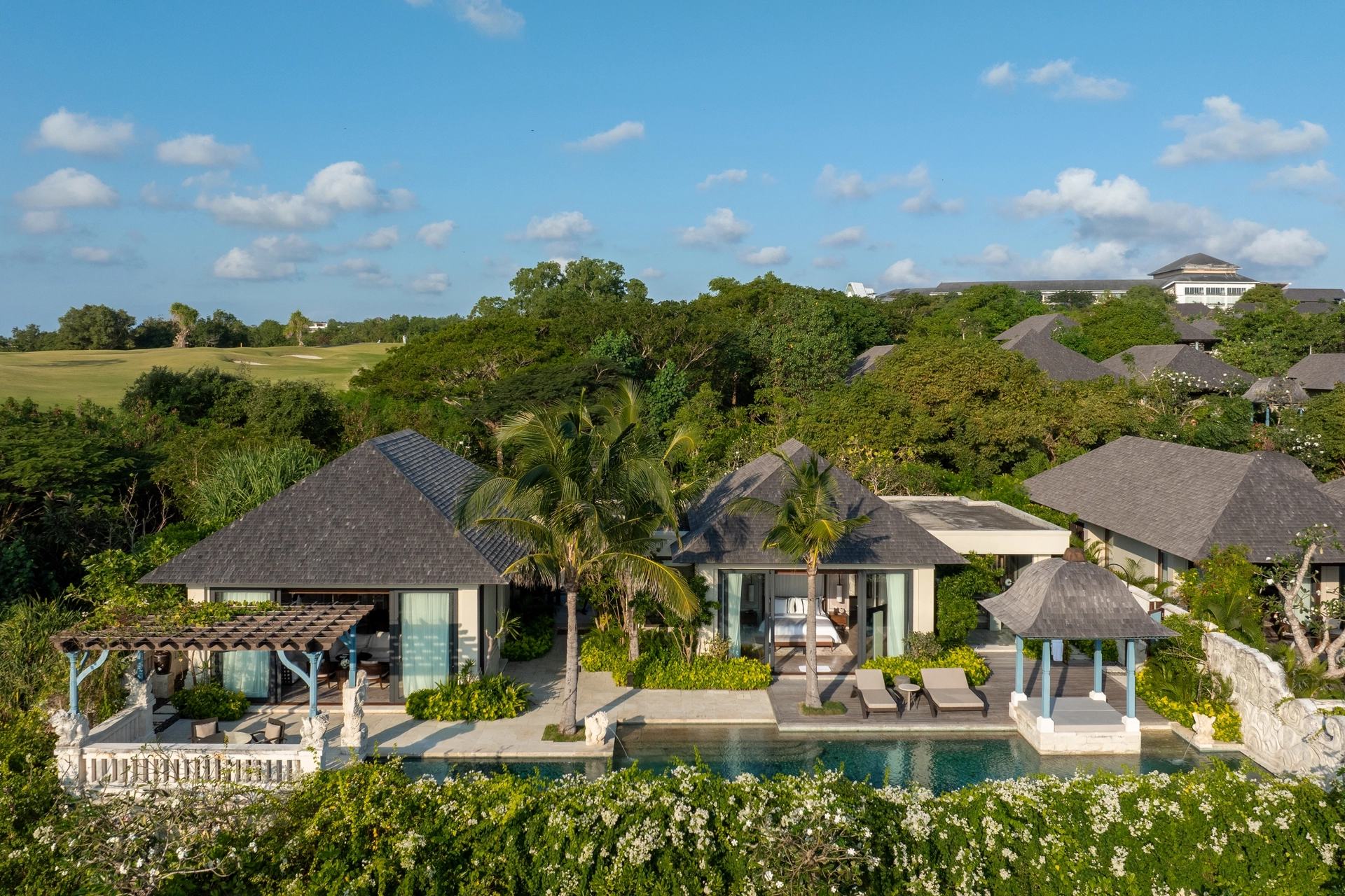 Jumeirah Bali_Acommodation_Residence_Exterior14