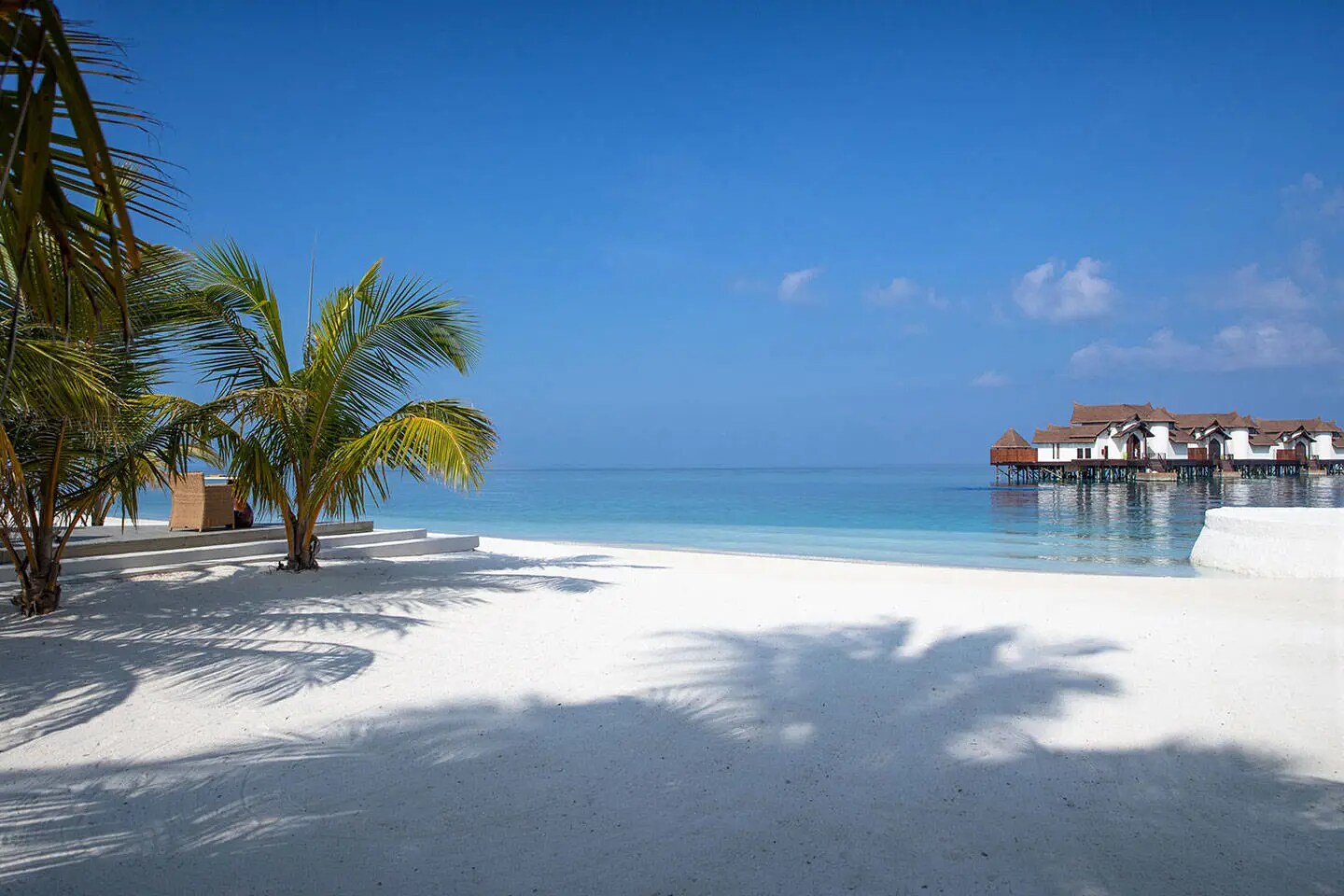 Jumeirah Vittaveli Beach View