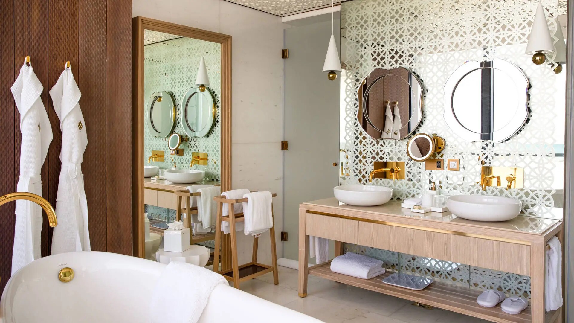 Bathroom in private villa at Jumeirah at Saadiyat Island Resort in Abu Dhabi
