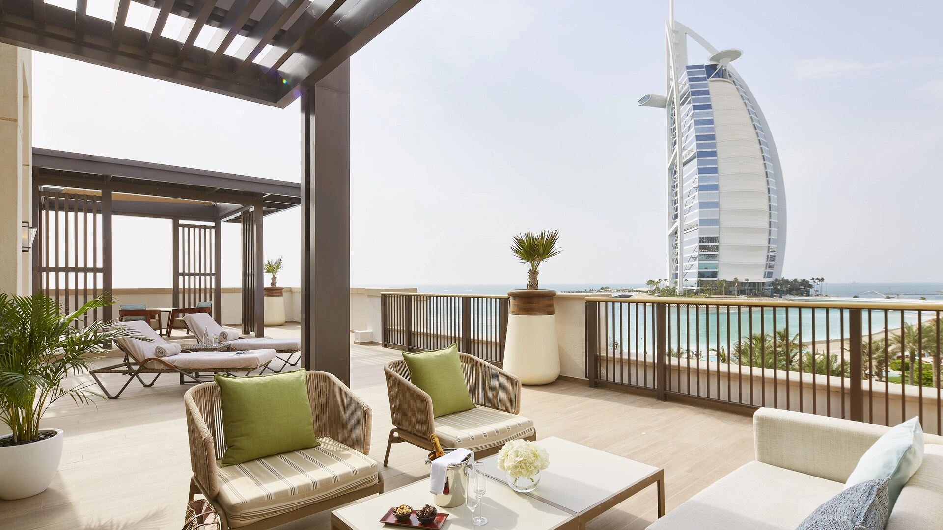 Jumeirah Al Naseem - Burj View Suite - Balcony 3