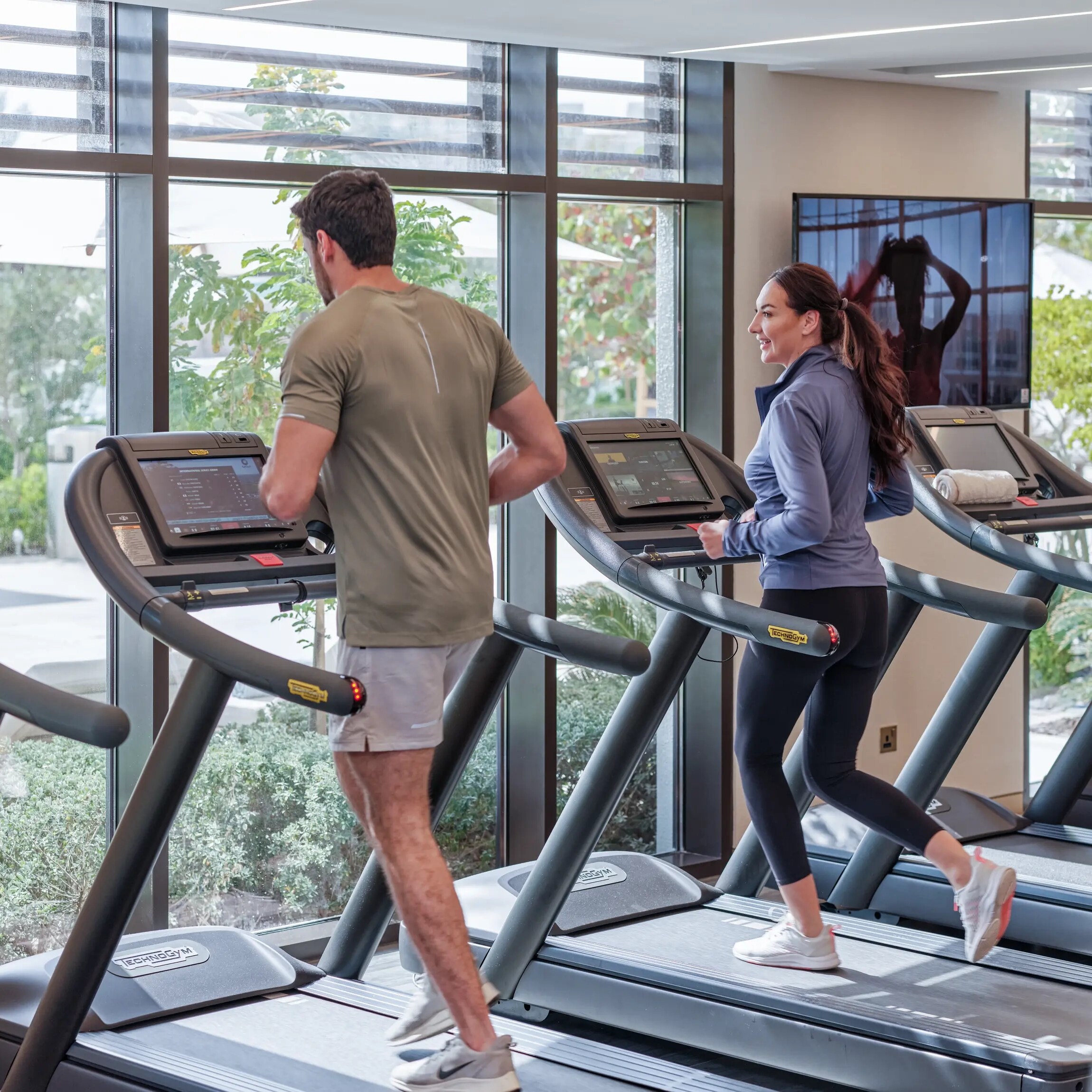 Jumeirah Gulf of Bahrain_Gym_Couple