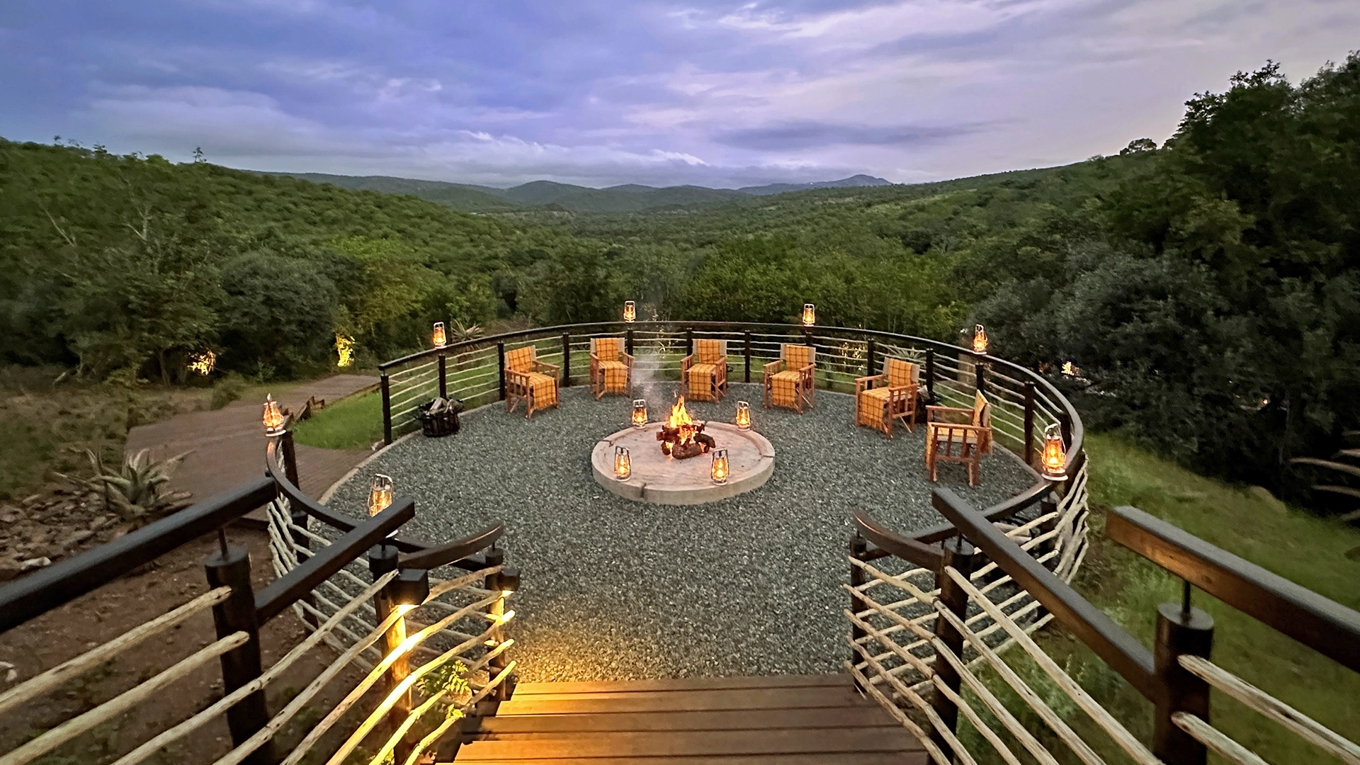 Jumeirah Thanda Safari_Accommodation_4-Bed Residence_Fire Pit & Boma_USP_Terrace_View_Fireplace