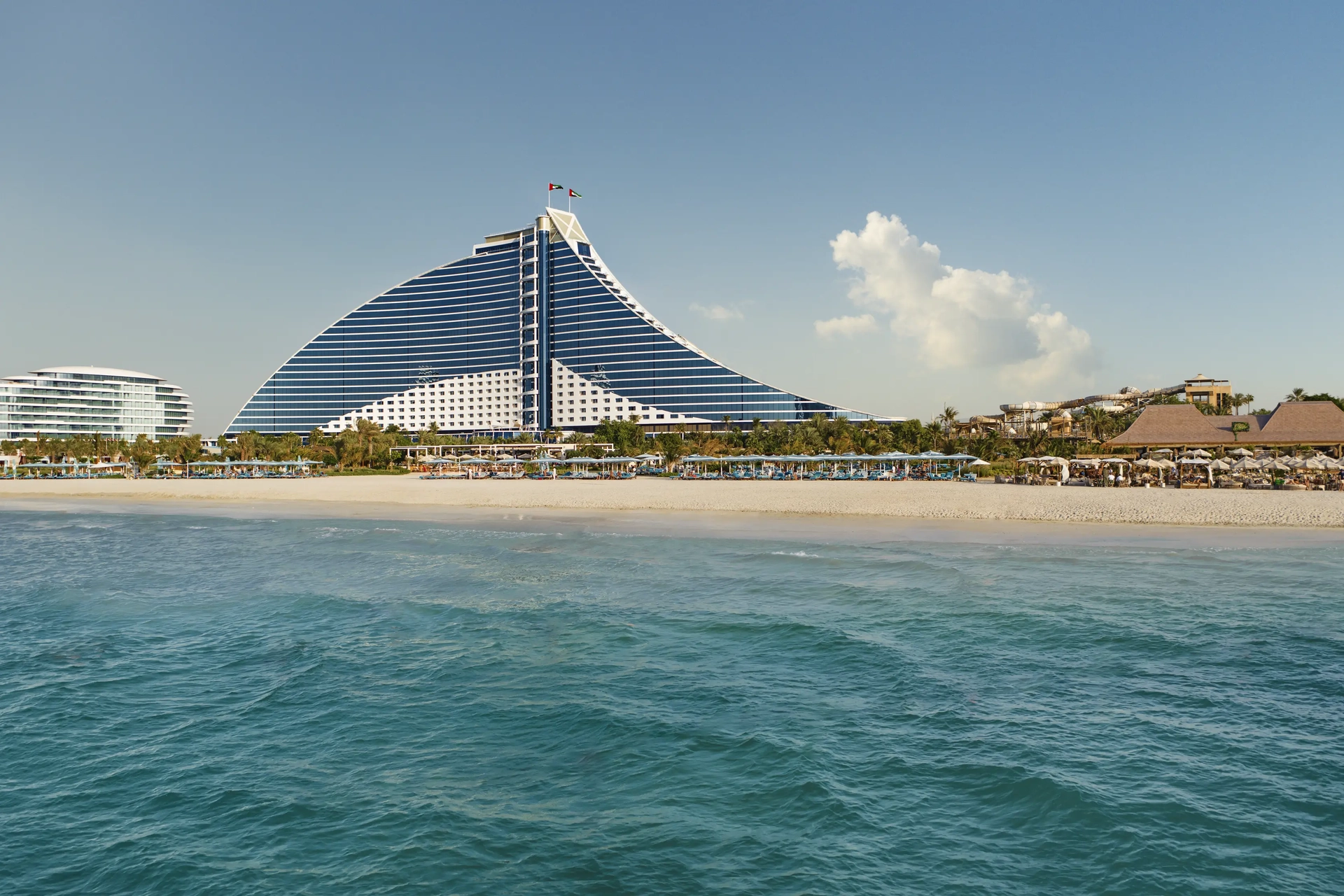 Jumeirah Beach Hotel - Architecture - Beach - Main