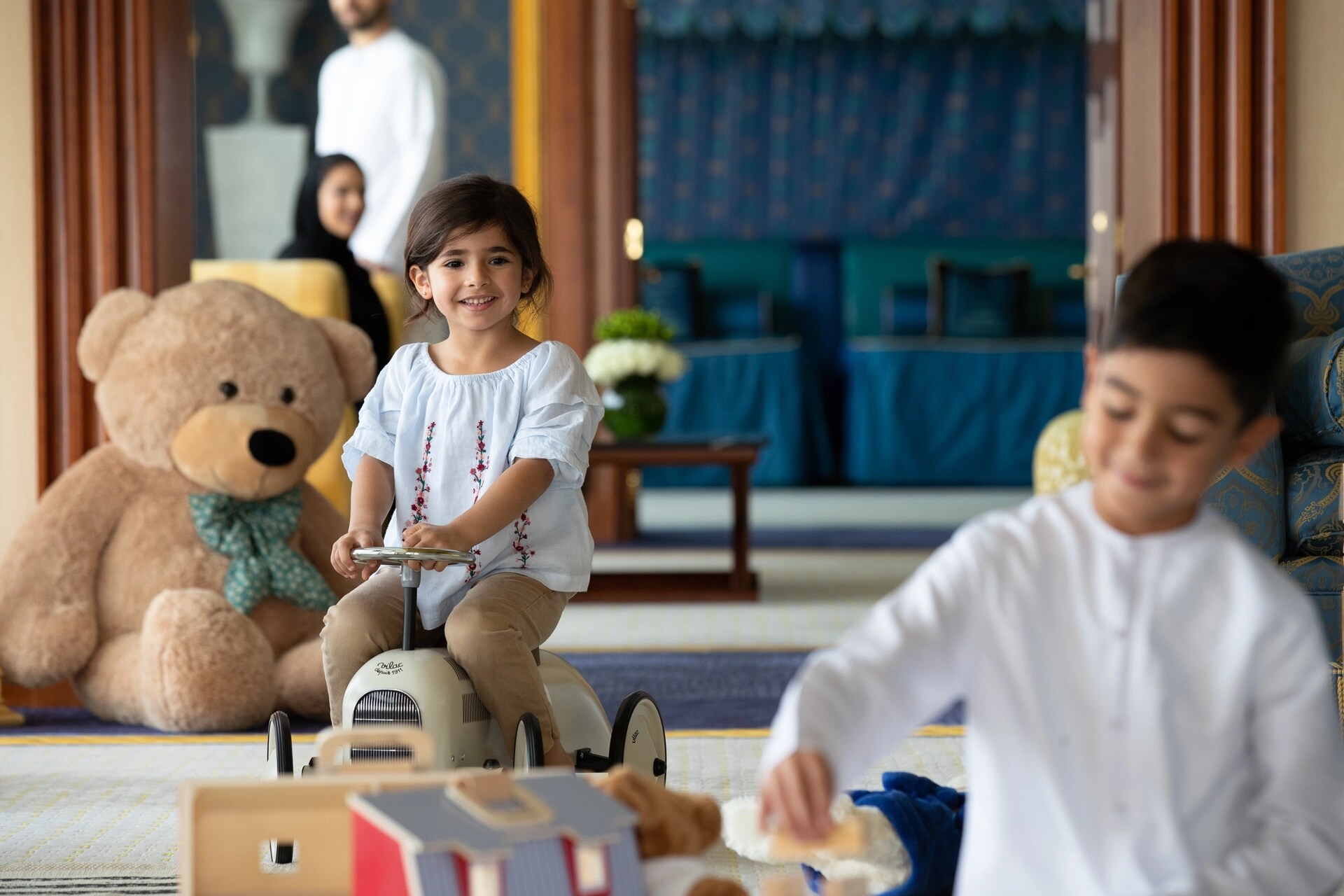 Burj Al Arab Jumeirah - Arabic Family - Three Bedroom Suite - Living Room