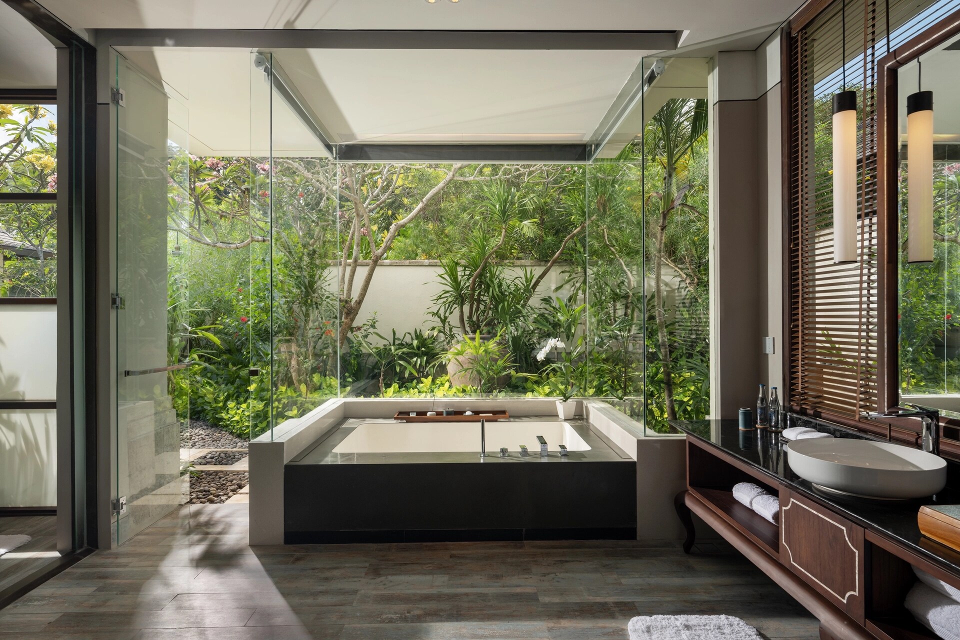 Jumeirah Bali_Acommodation_Residence_Room6