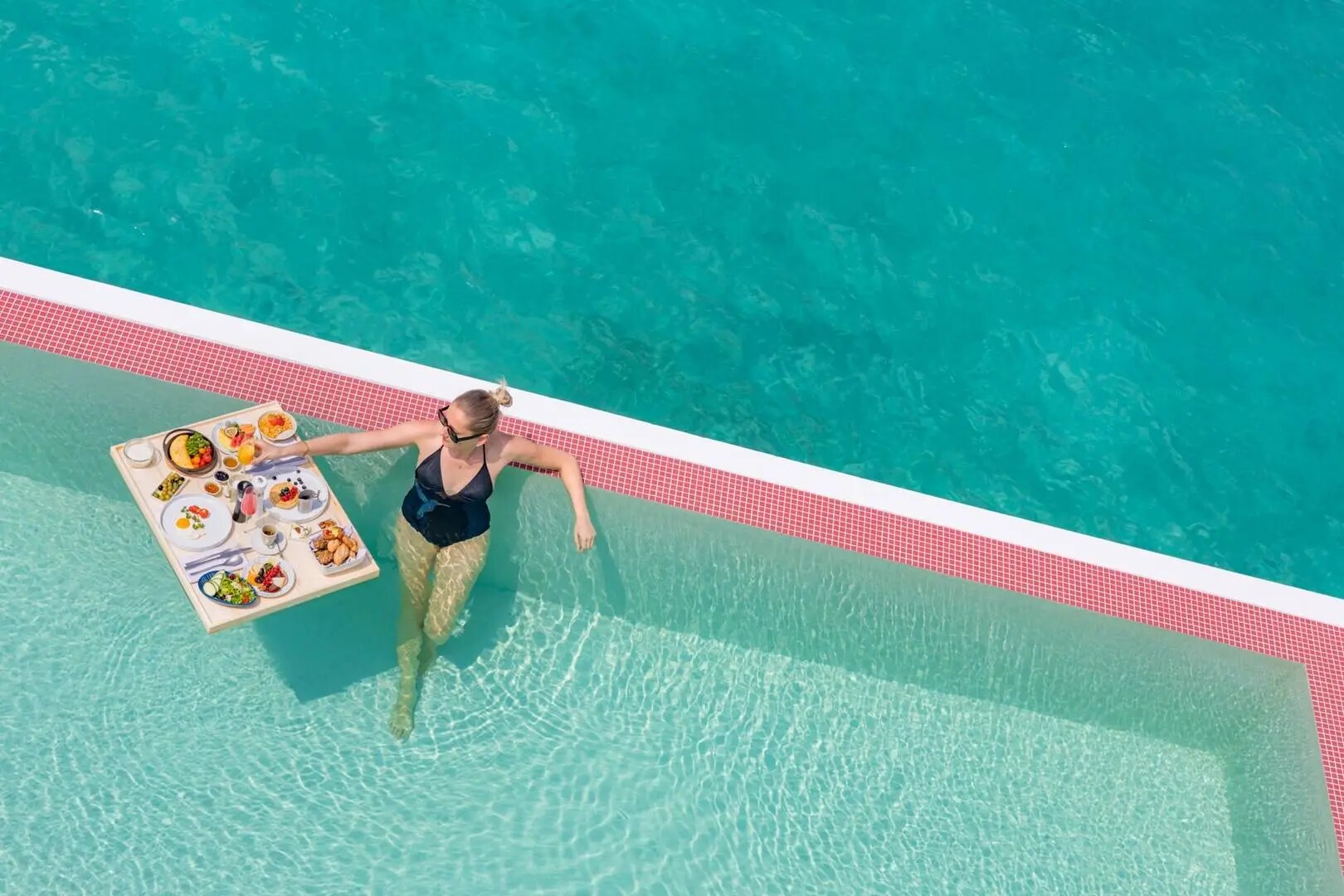 Floating breakfast at Jumeirah Maldives Olhahali Island