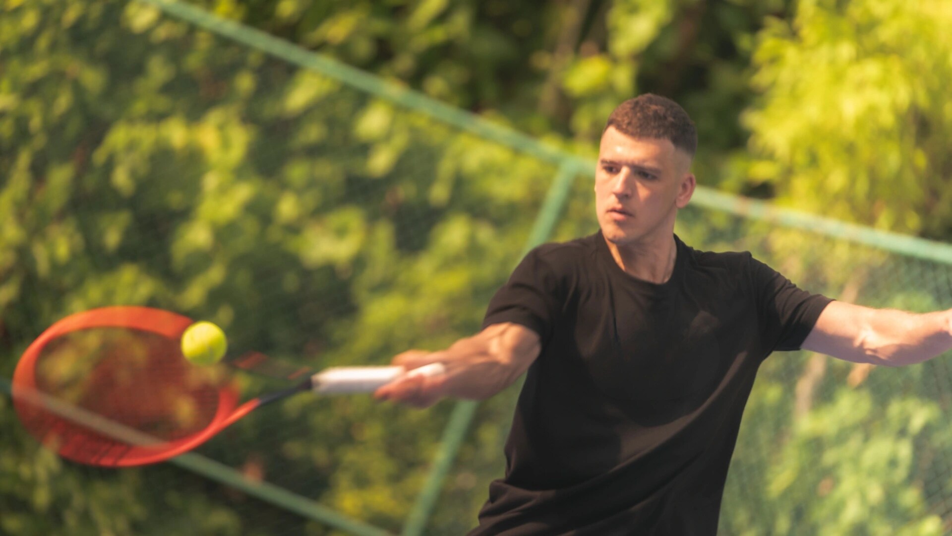Jumeirah Olhahali Island_Talise Fitness_Resident Tennis Pro.jpg