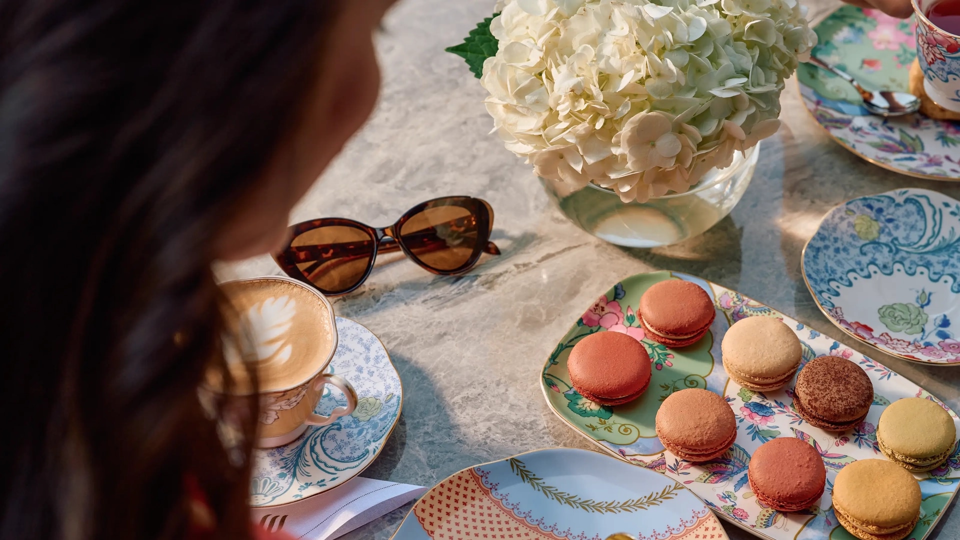 Jumeirah Mina Al Salam_Afternoon Tea_Lifestyle