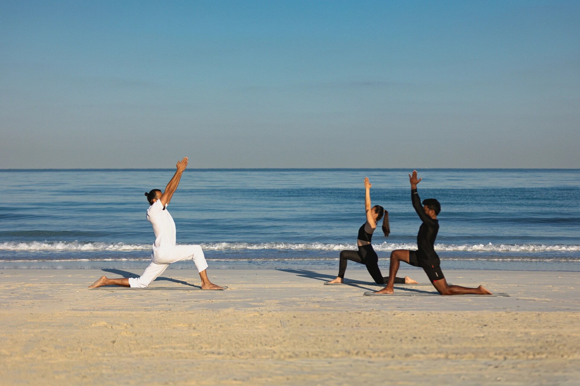 Jumeirah Saadiyat Island_Spa_Sunrise-Yoga_Jan_2