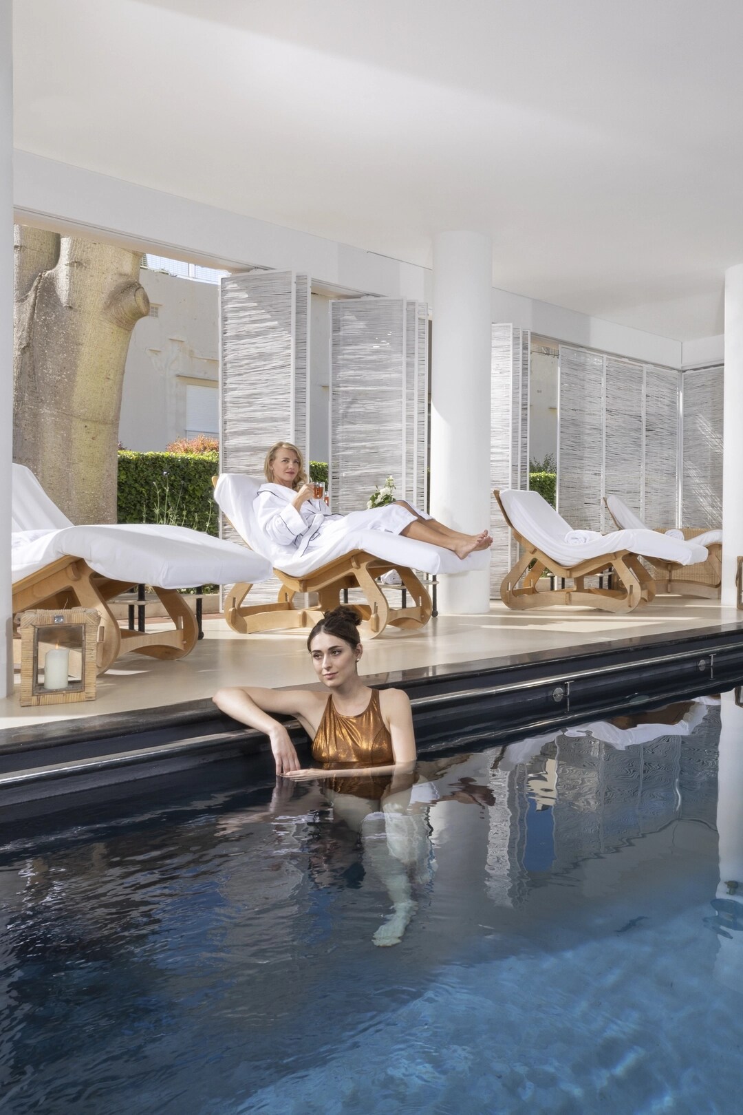 Jumeirah Capri Palace_Capri Medical Spa - Thalasso Pool with model 2022