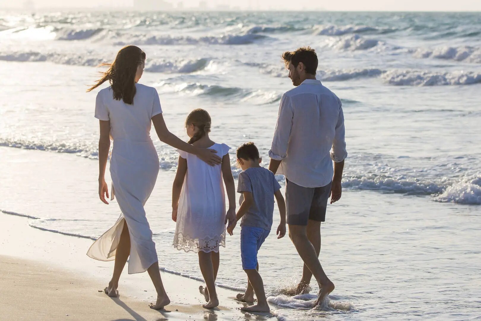 HERO Jumeirah at Saadiyat Island Resort Beach Western Family copy